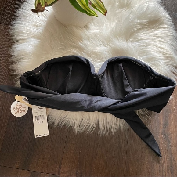 PilyQ | Glam Bombshell Bandeau Push Up Bikini Top - Picture 4 of 5